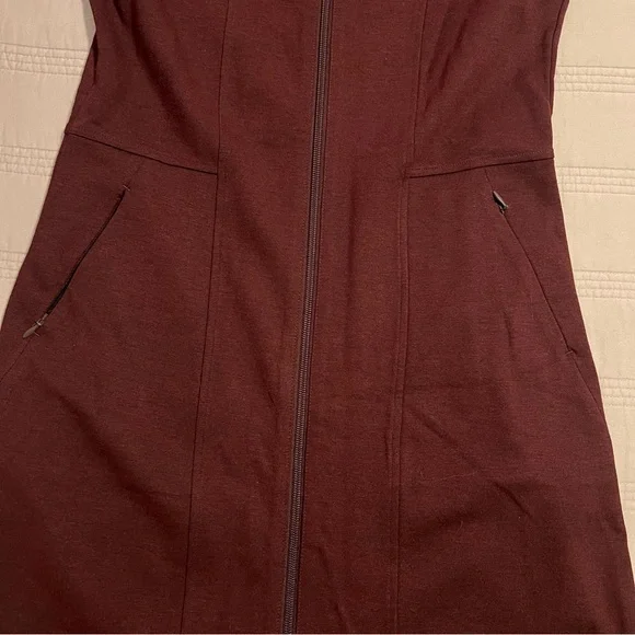 Title Nine Burgundy Zip-Front Mini Dress nwot - Picture 3 of 6